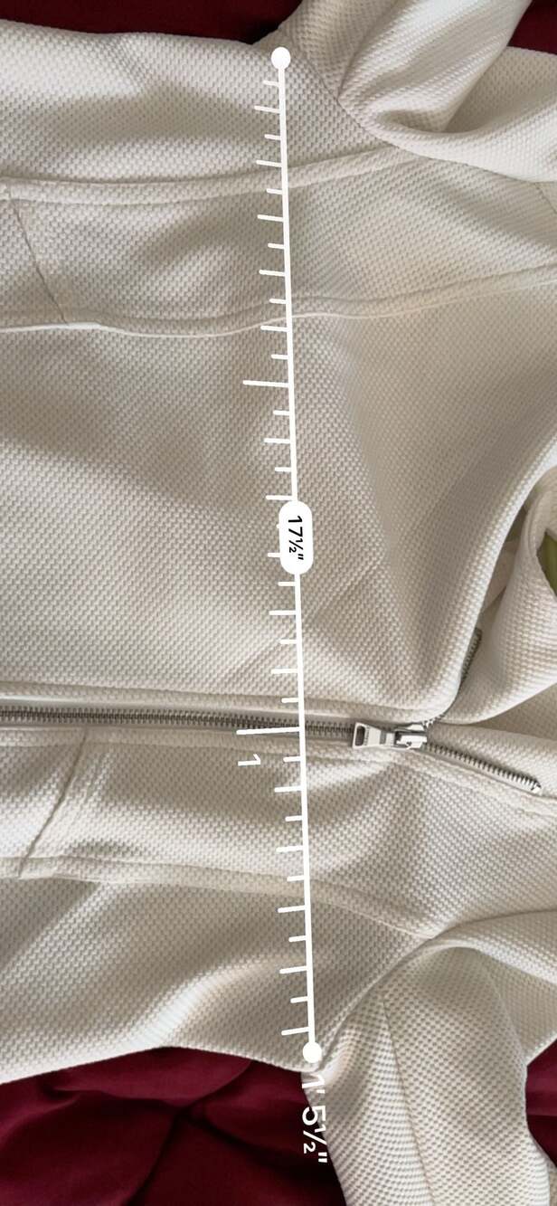 Express White Textured Knit Asymmetrical Zip Moto Jacket - Picture 4 of 9